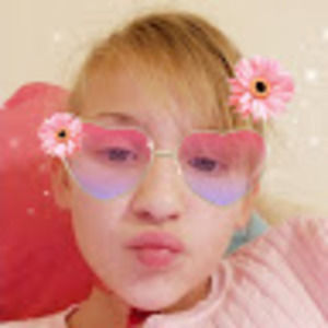 Meet your Posher, Lynn